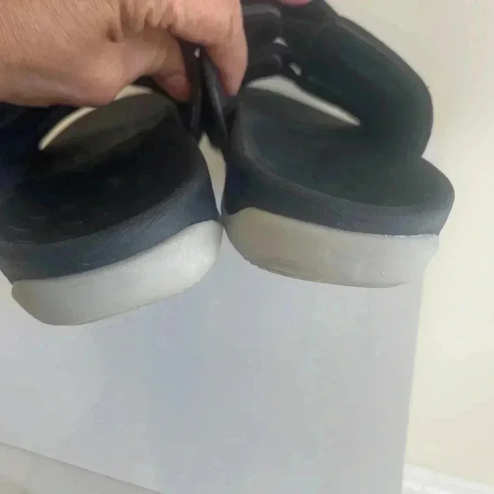Vionic Sarah Orthotic Supportive
Slide Sandals black color in good condition - Picture 11 of 14